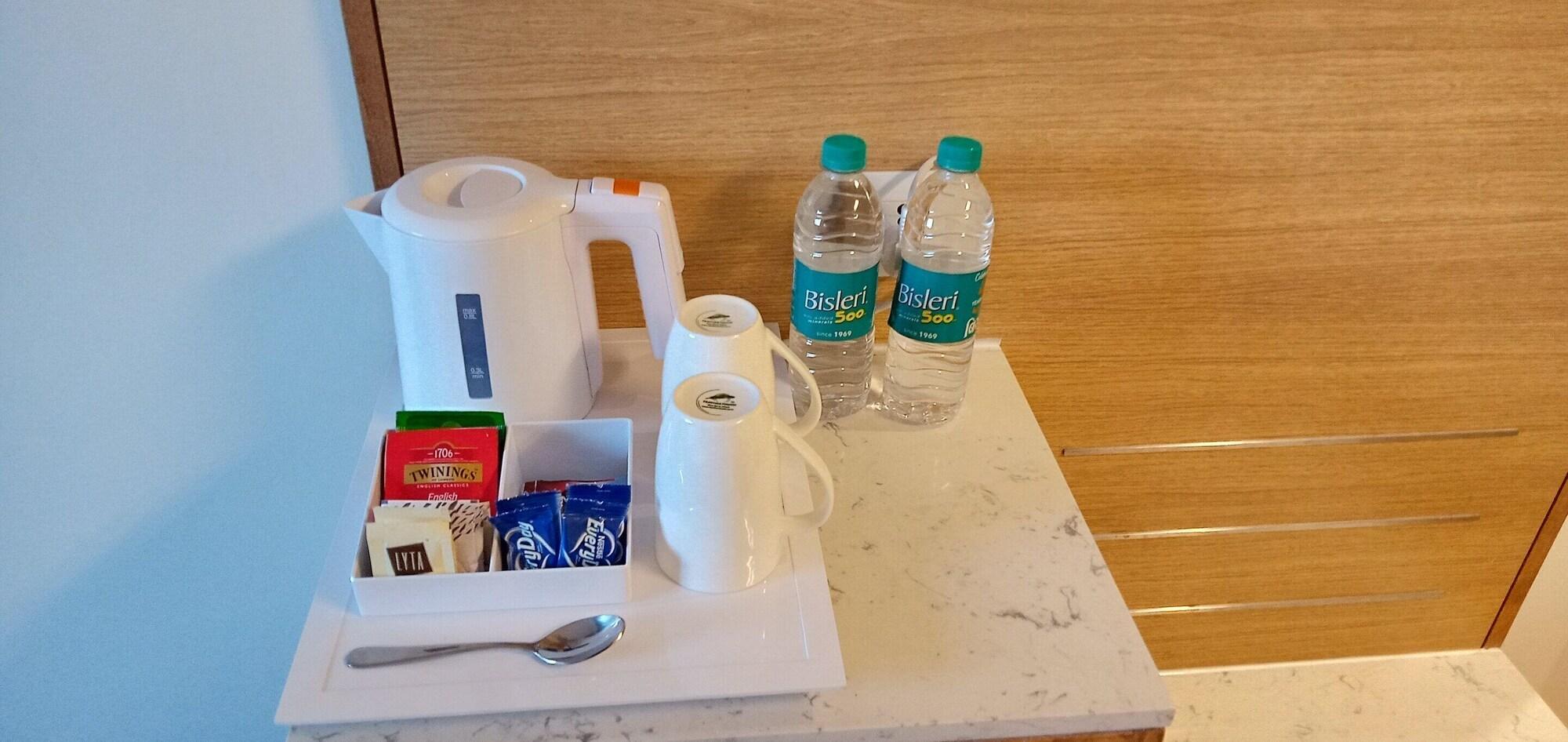 גורגאון Holiday Inn Express Gurugram Sector 50 By Ihg מראה חיצוני תמונה
