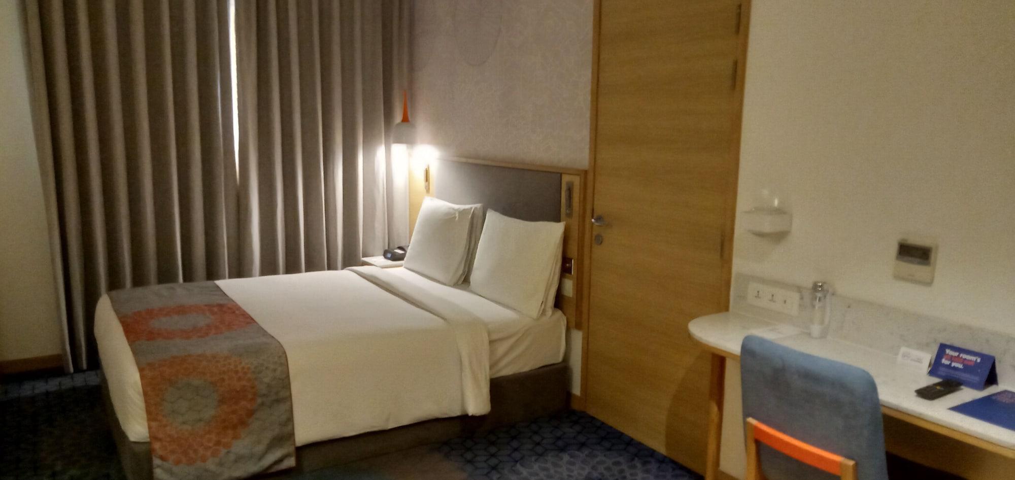 גורגאון Holiday Inn Express Gurugram Sector 50 By Ihg מראה חיצוני תמונה